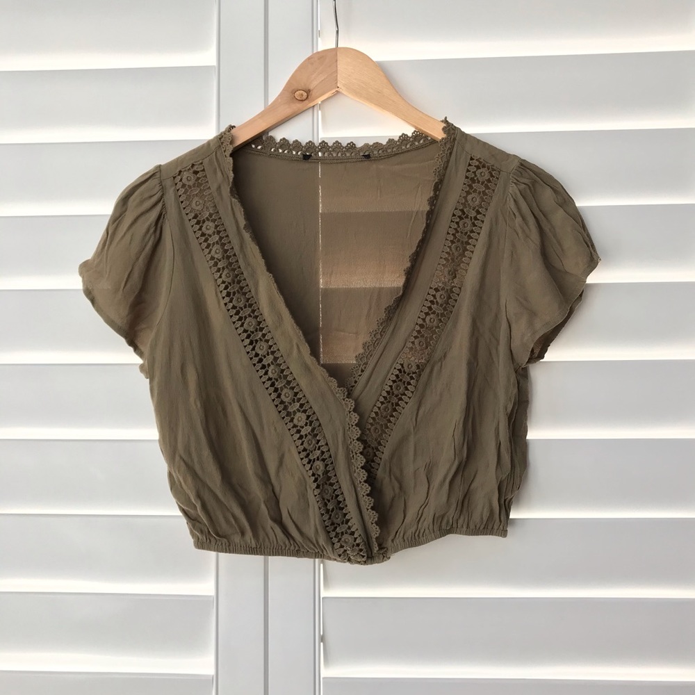 Forever 21 Crop Top S